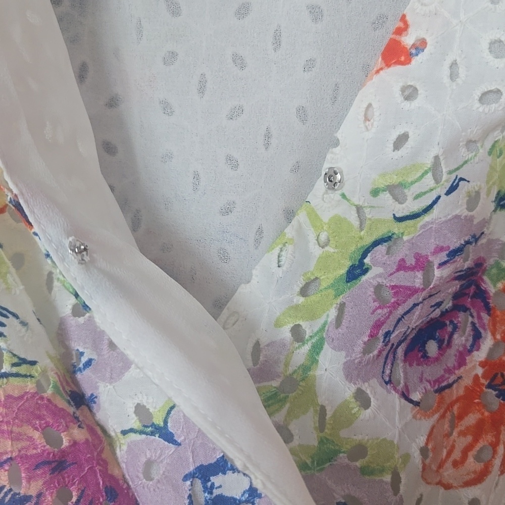 Wayf Floral Eyelet Puff Sleeve Peplum Top Size XS - Picture 4 of 11